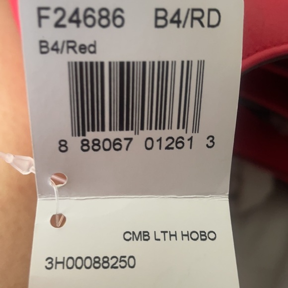 Beautiful New Red Coach Purse - Picture 7 of 7